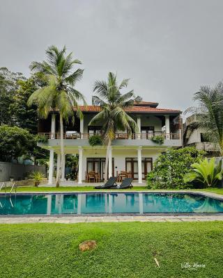 Villa Maria