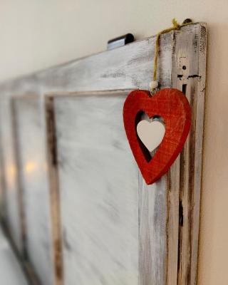 Sweetheart Apartment