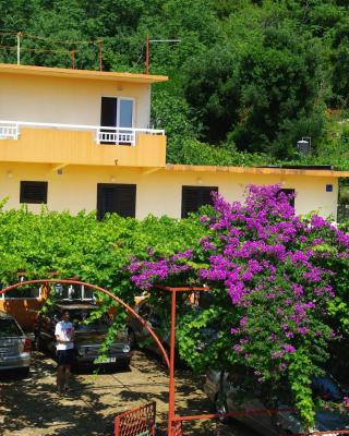 Villa Elvira