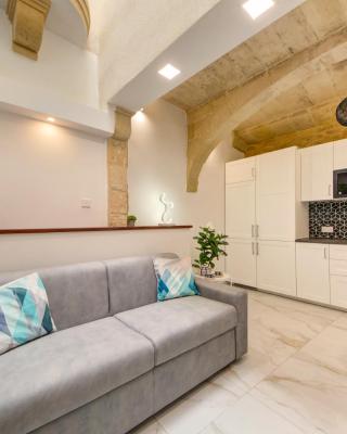 Stunning Modern-Traditional 3BR Townhouse in Mosta