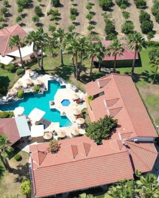 Grenadine Lodge