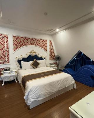 Hoàng gia HOTEL