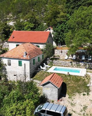 Apartment Rural Podastrana