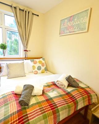 Serenity Luton Suite Near Mall