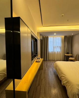 Guilin Tree Hotel