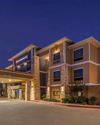Best Western Plus Lytle Inn and Suites