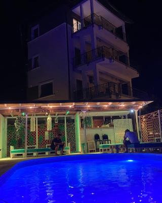 Breeze Villa Mamaia Nord