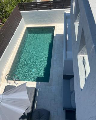 Villa LEO AIGINA