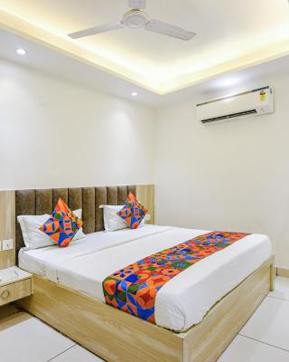 FabHotel Luxury Inn Near Adarsh Nagar Metro