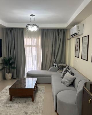 Elegant Brand new 2 bedroom flat