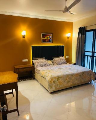 Riviera palms 1 Luxury 1 BHK apartment with Swimmimg Pool view- Arpora - near baga beach