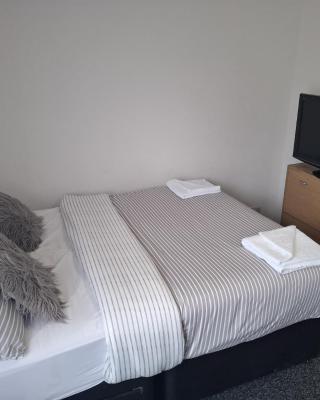 City Centre Flat for Sleeping