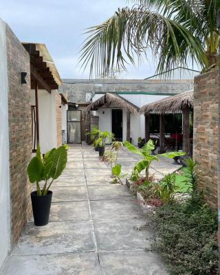 Himeyn Beach Inn - Ocho Homes by Eight Continents