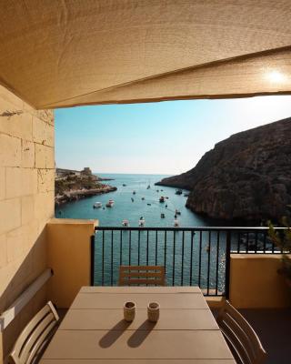 Seafront duplex Penthouse with Terrace overlooking Xlendi Bay