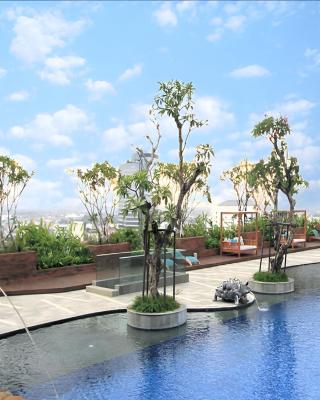 Luxurious 1 Icon 3BR Apartment in Tunjungan Plaza 6 Surabaya City Centre by Le Ciel Hospitality