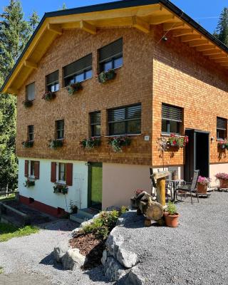 Haus Waldegg 84