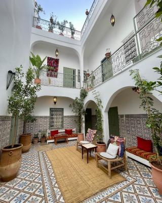 Riad Yu Yu