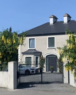 Lavally House
