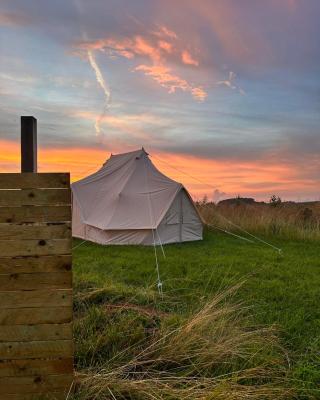 Big tent with real beds and ocean view