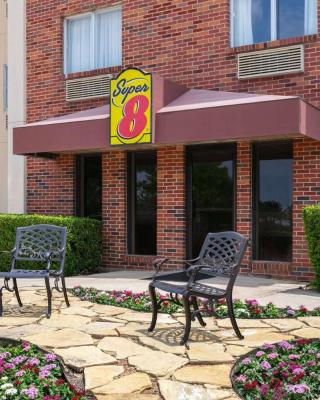 Super 8 by Wyndham Grapevine/DFW Airport Northwest