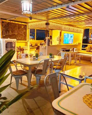 Rising Shemesh Home Stay