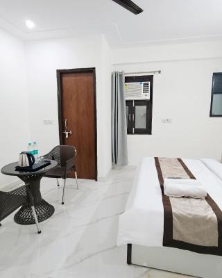 Hotel Krishna Tower