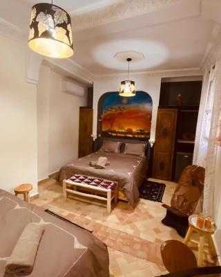 RIAD & SPA SOUS LE SOLEIL Chez Jérôme et Pamela Suite Africaine