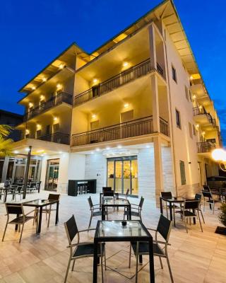Hotel Bolognese