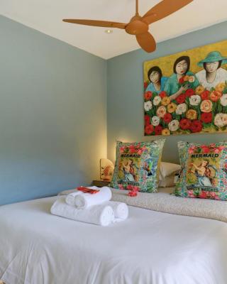 Pearl Moon Boutique Suites