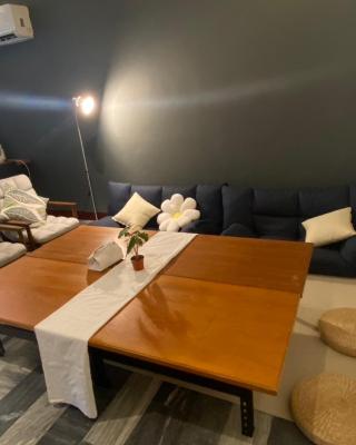 阿霞袂睏MAMAzzzzHostel