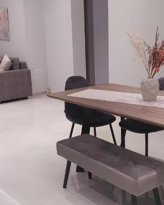 Varres Luxury Apartment