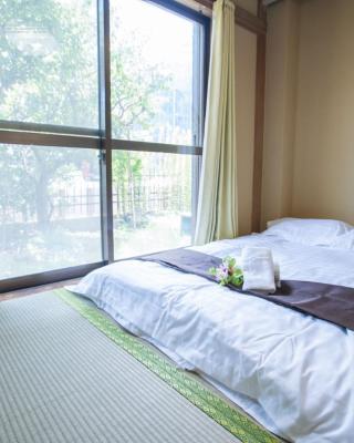 Toko inn courtyard