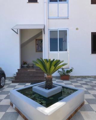 House of Lady