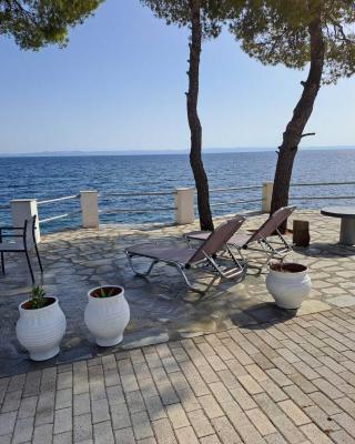Seaside Villa Hatzi
