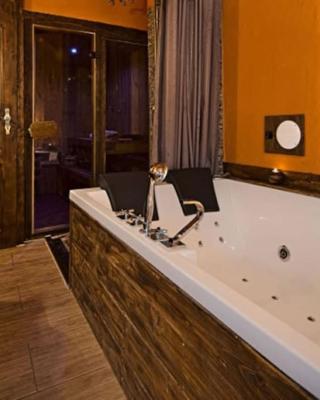 Ferienhaus-Sauna Pool Whirlpool