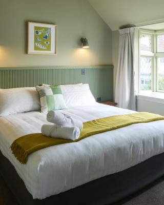 The Elmwood Motel