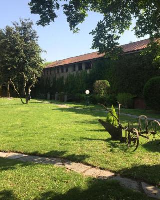 Al Portico Private Apartment