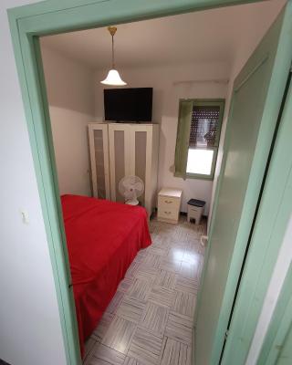 Habitación Cama Grande doble 150 x 190 Smart TV