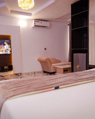 247 Luxury Hotel