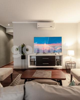 Ample 2 Bedroom Close To Shopping Del Sol