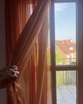 Sonniges Dachzimmer