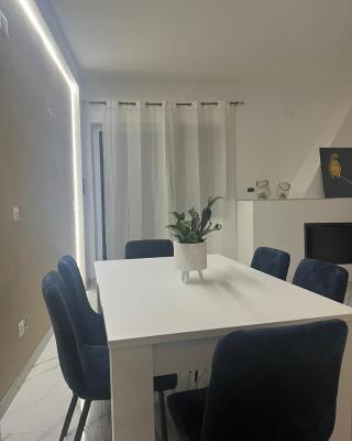 Arminio home