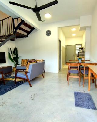 Soffea D'Homestay Pagoh - WiFi , NetFlix