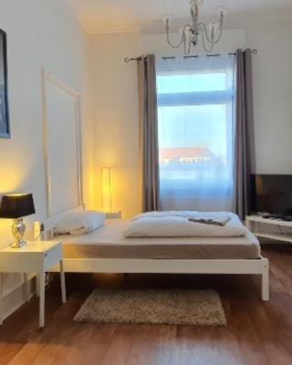 coLodging Mannheim - private rooms & kitchen