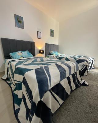 Madinaty B12 Shared Apartment With Private Rooms - One minute from Mall - غرفة خاصة في شقة مشتركة