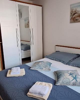 Rooms & studio OLD TOWN PAG