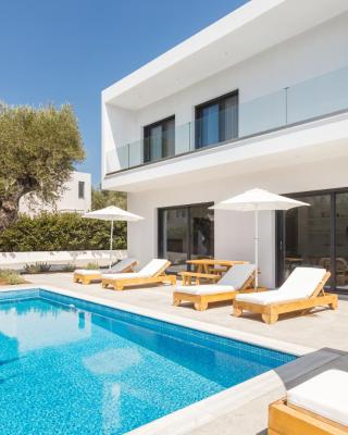 Elia Luxury Villa