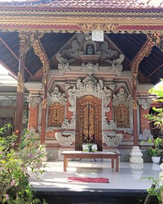Kama Ayu Bungalow