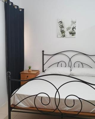 rose apartment