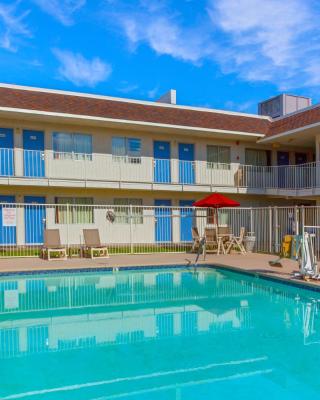 Motel 6-Phoenix, AZ - North Bell Road